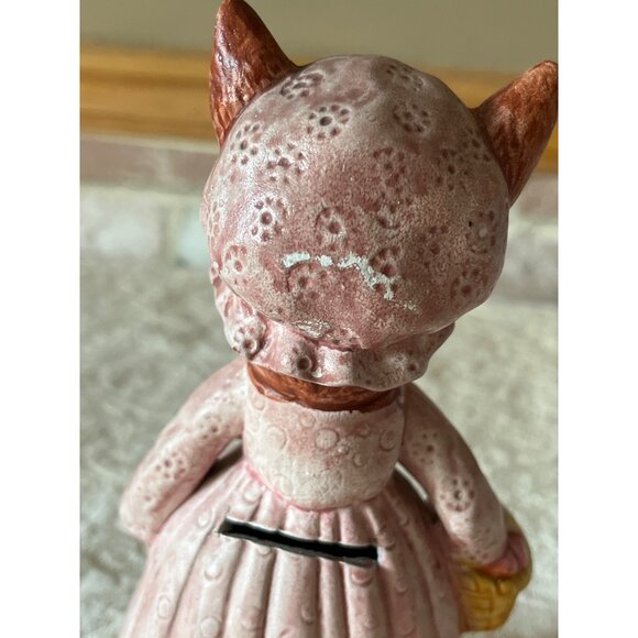 Mrs. Rabbit Piggybank Pink Dress & Bonnet Holding Basket Japan Beatrix Potter - Picture 12 of 16